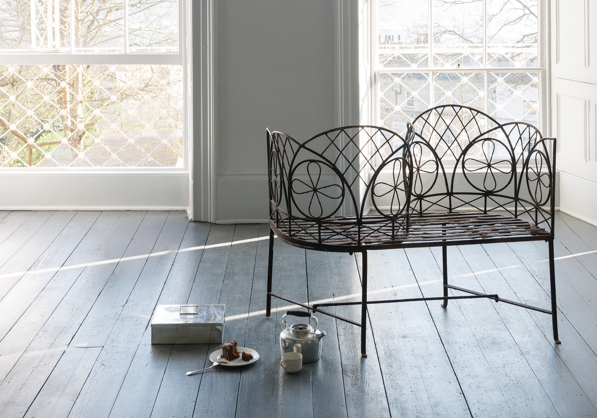 Antique Chairs & Seating