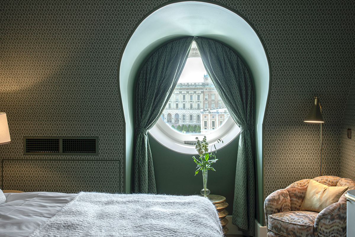 Chiselled Wallpaper