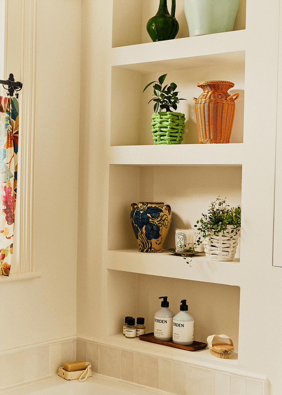 Small Apple Green Basketweave Planter