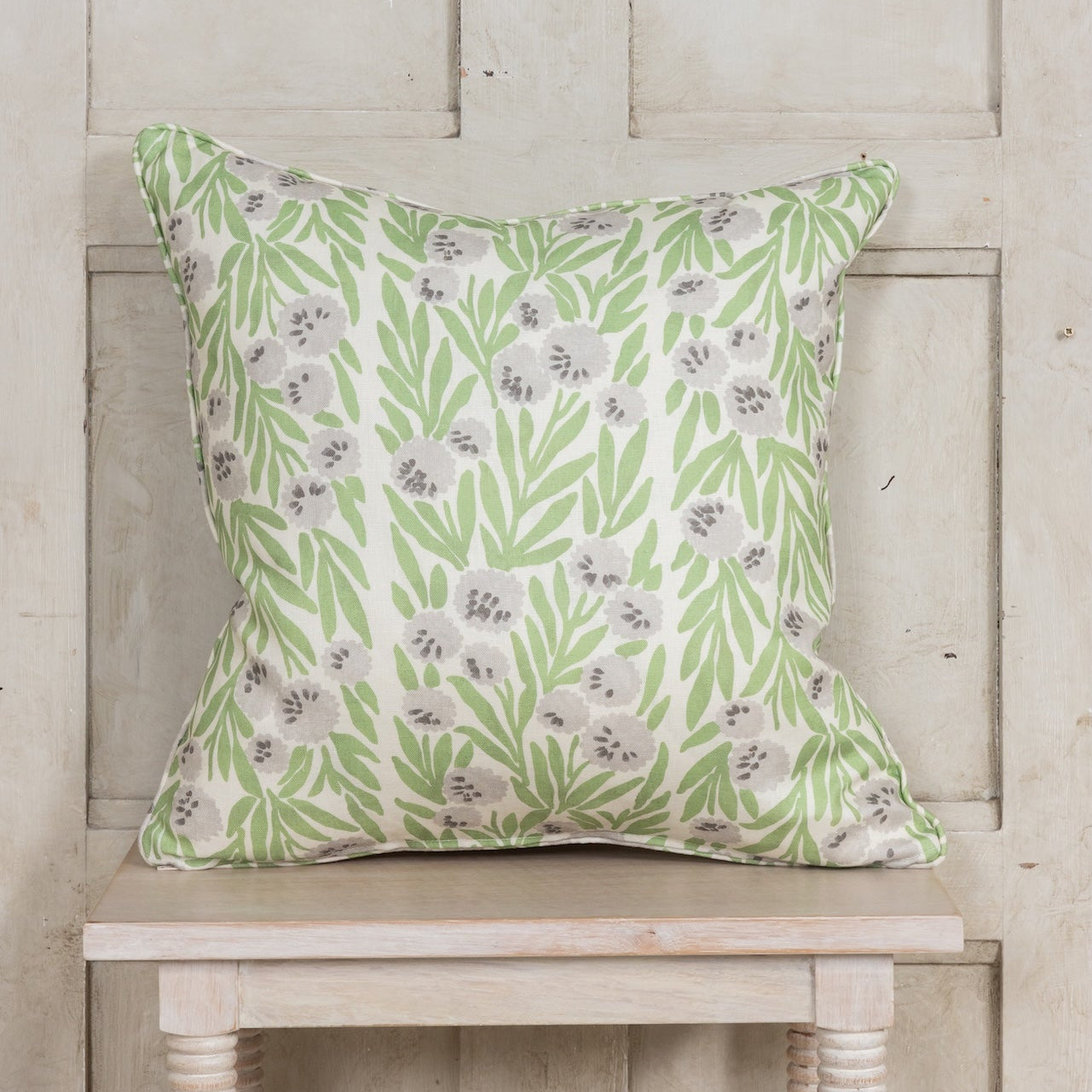 Sea Campion Fabric | Apple