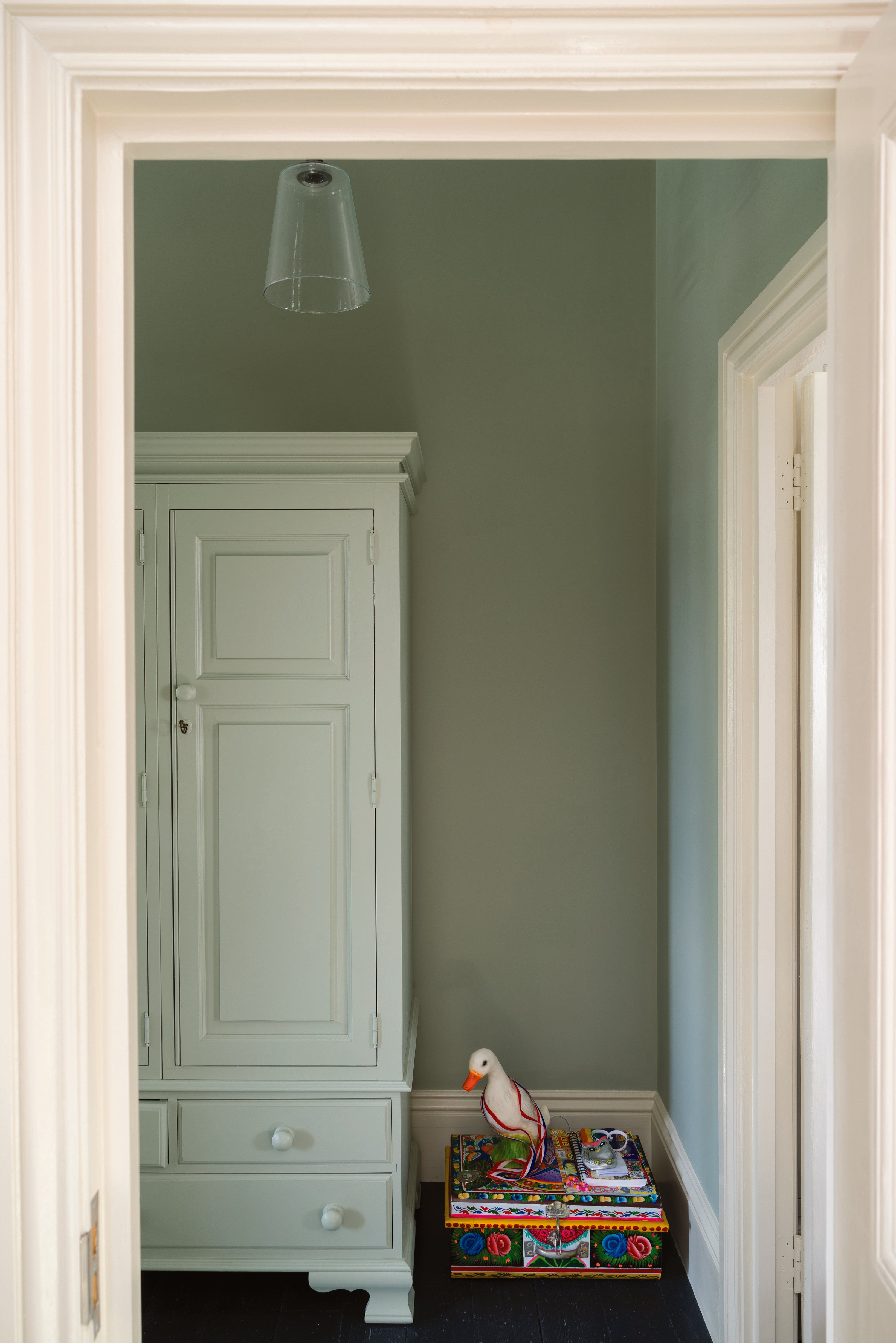 Light Gray No.17
