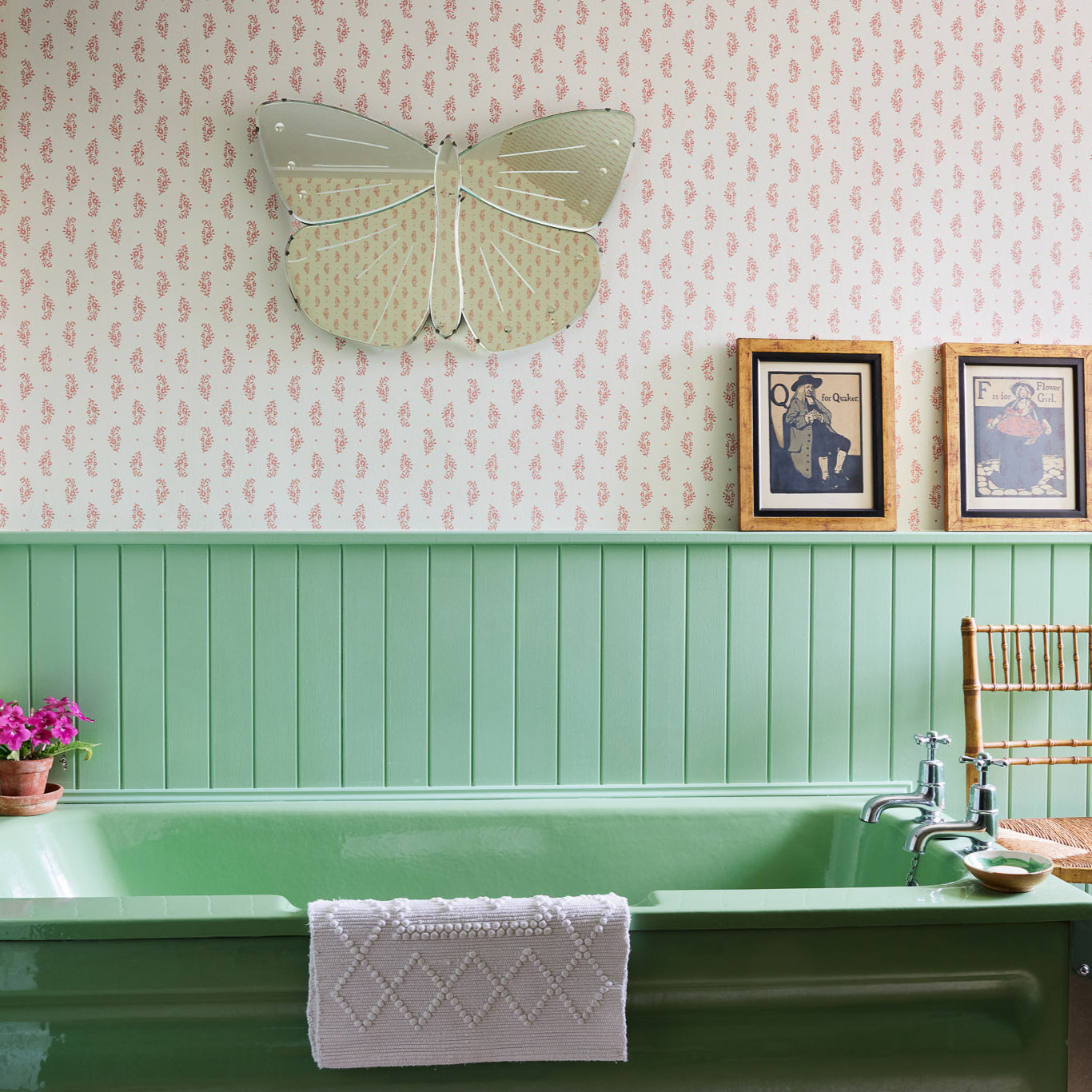 Paisley Sprig Wallpaper - Coral