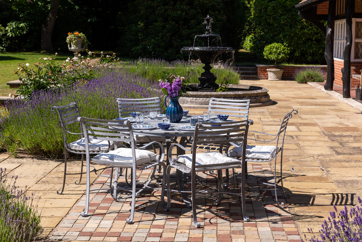 Southwold Round Dining Table 1.3m