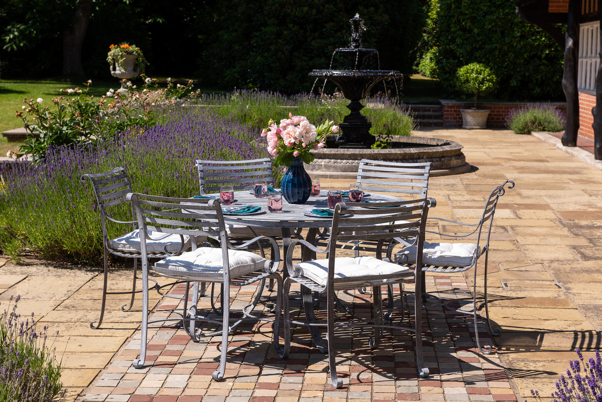 Southwold Round Dining Table 1.3m
