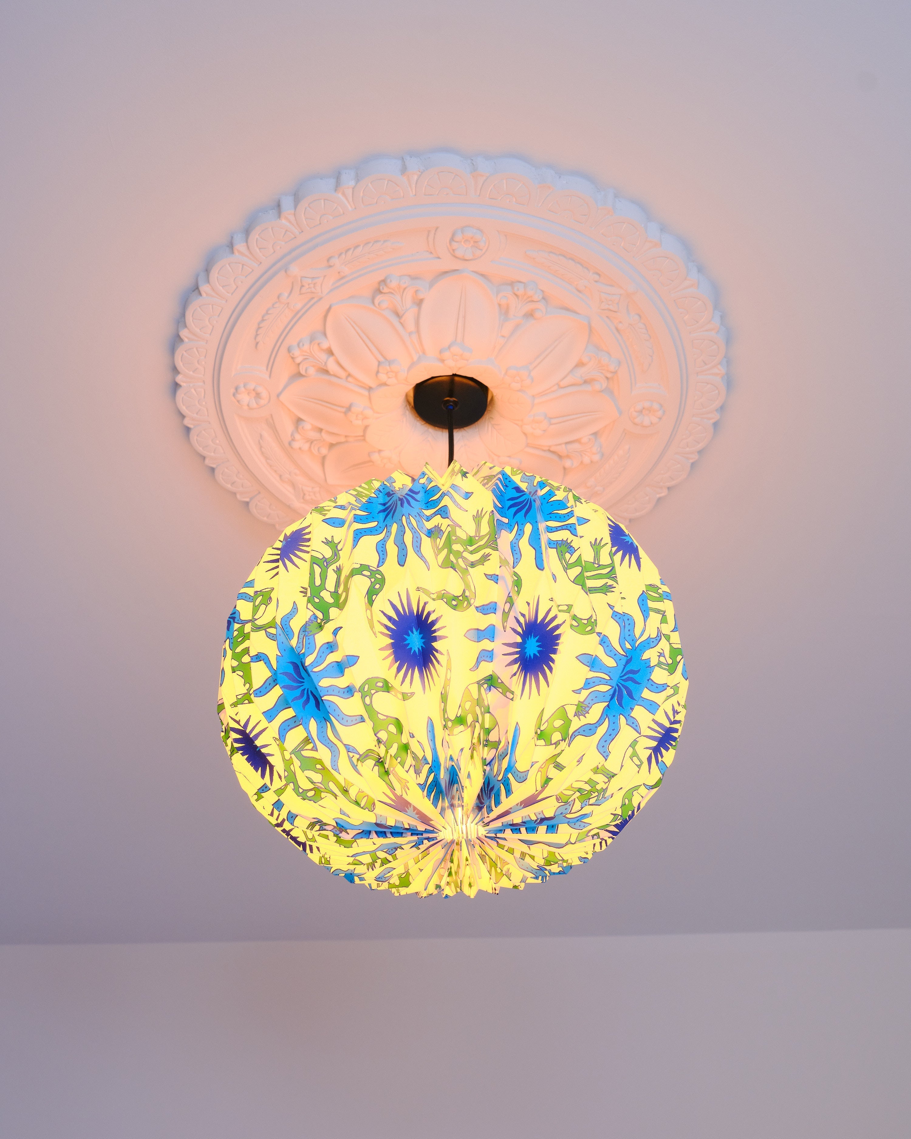 Origami Paper Lightshade Globe 'Dancing Lizards'