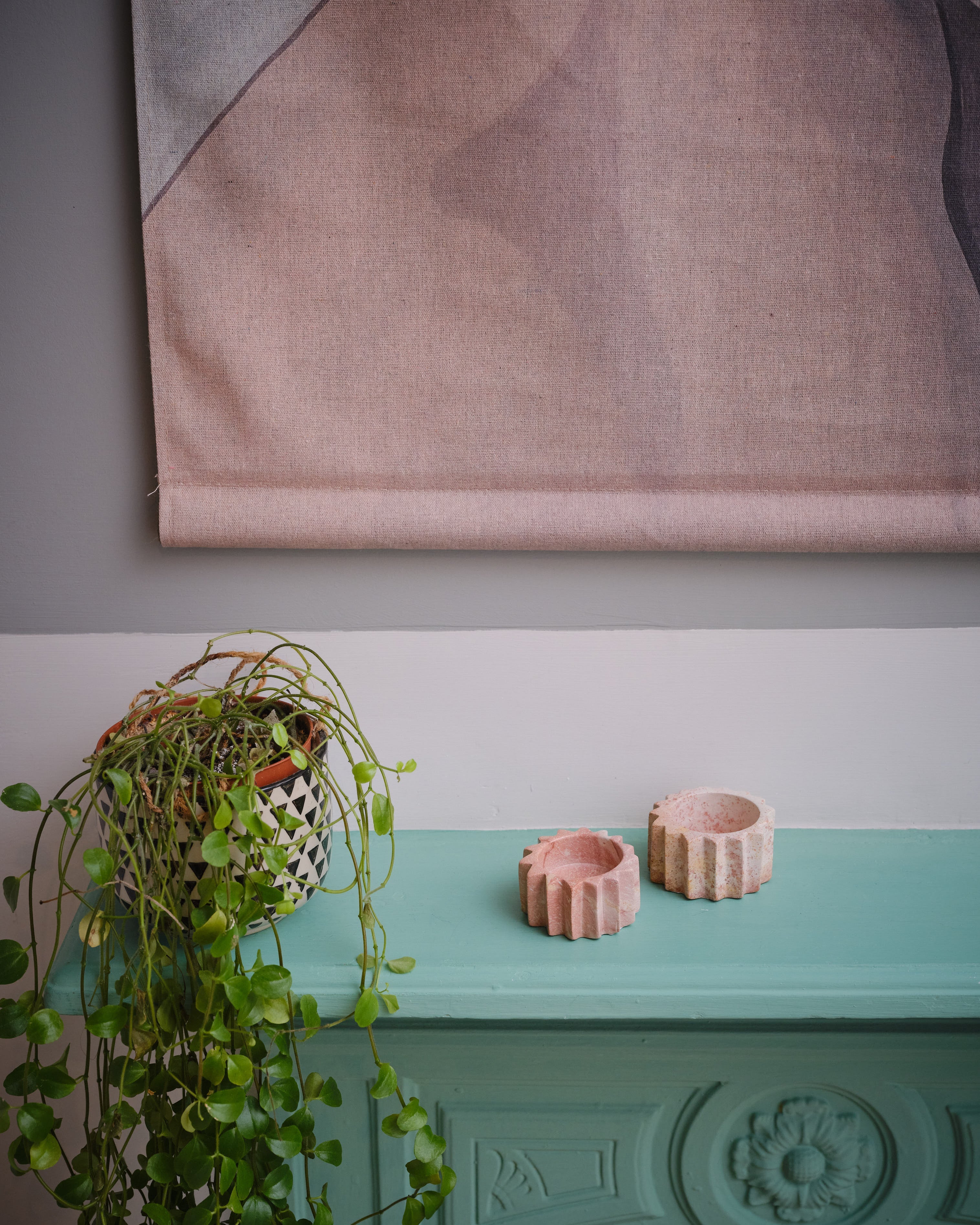 Kenyan Soapstone Tea Light Candle Holder 'Star' Pink