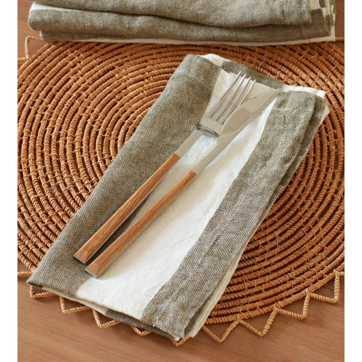 Dark Olive Cora 100% Linen Napkins - Set of 4