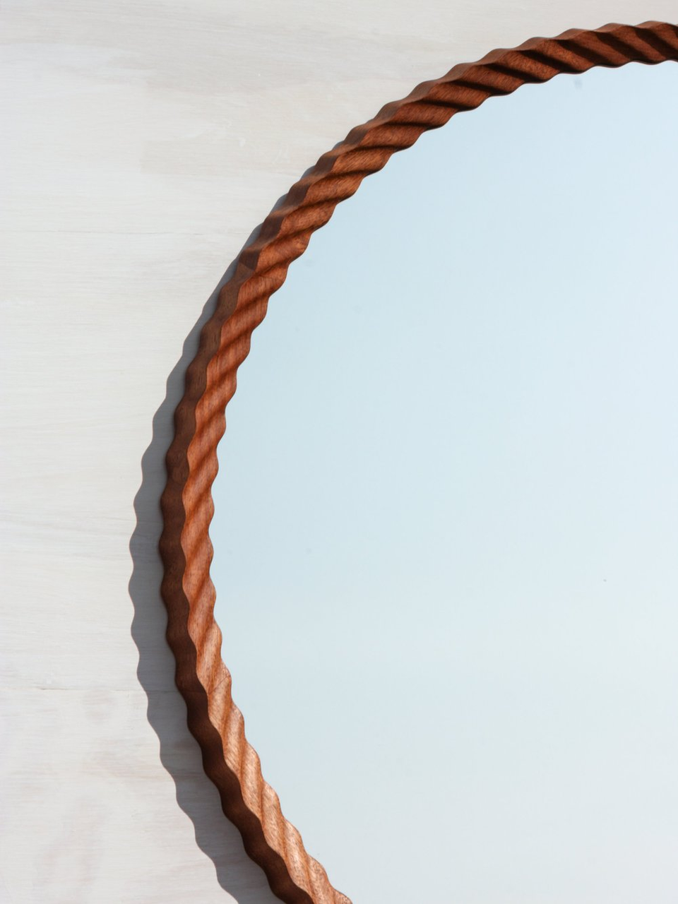 Kruller Grand Mirror - Sapele