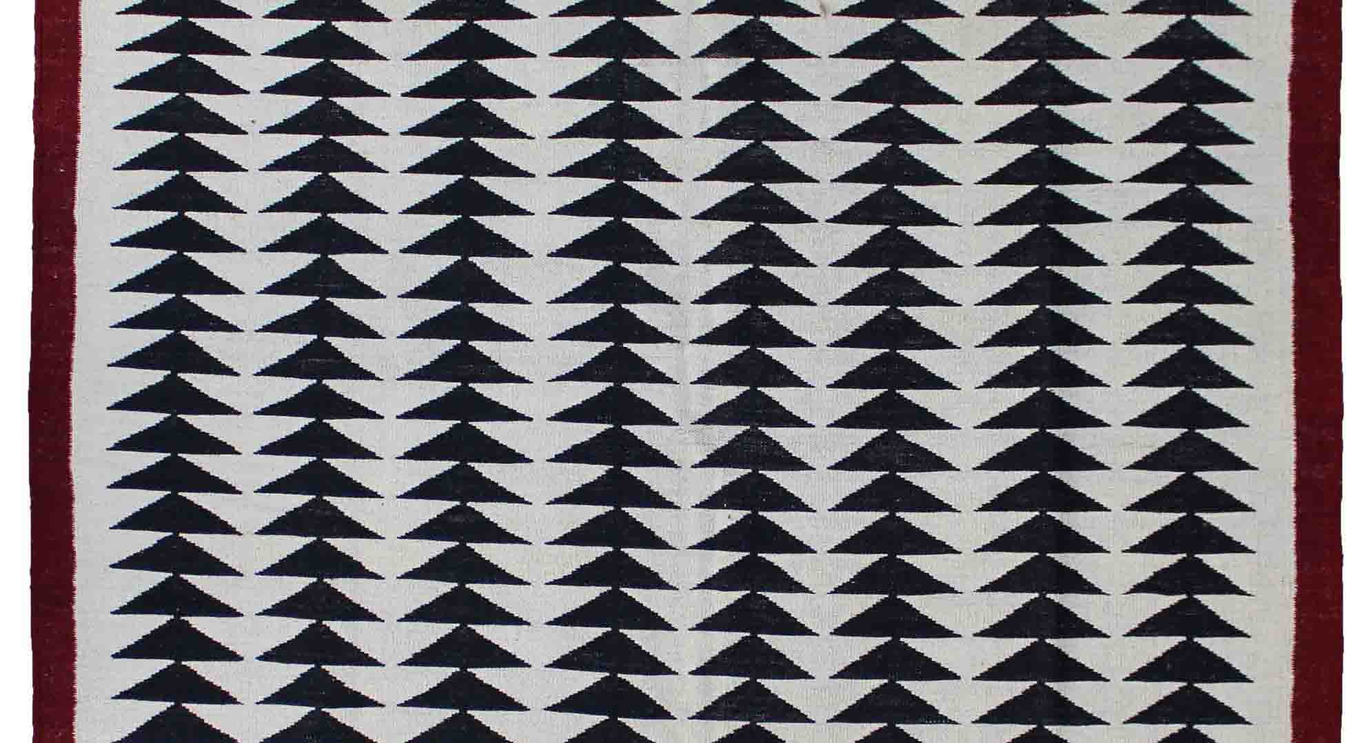 Arrow Modern Kilim Rug