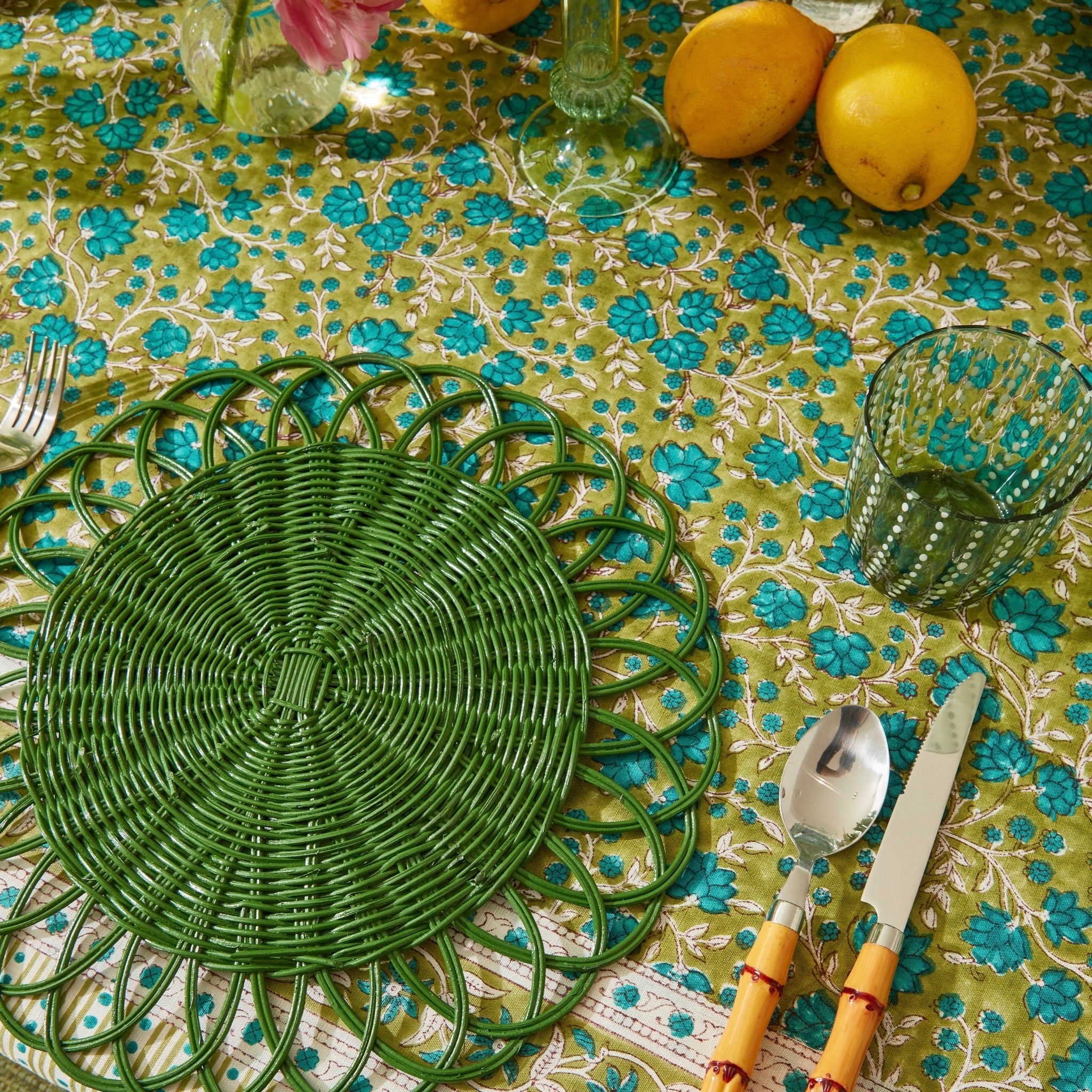 Meadow Green Napkins (Set of 4)