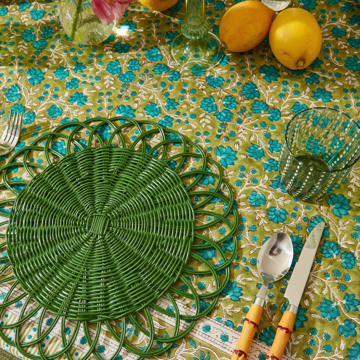 Meadow Green Napkins (Set of 4)