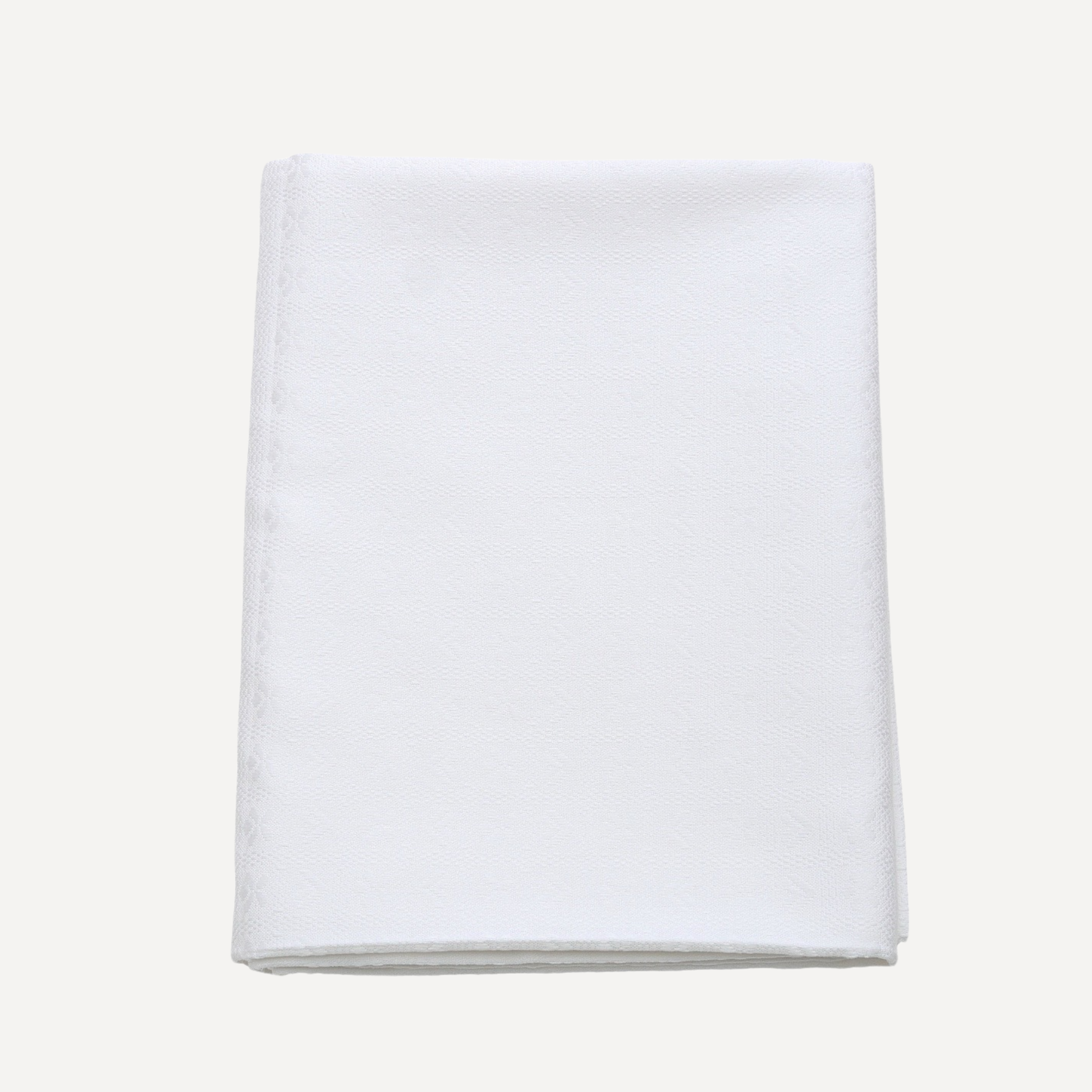 White Alpine Chalet Cotton Gingham Tablecloth