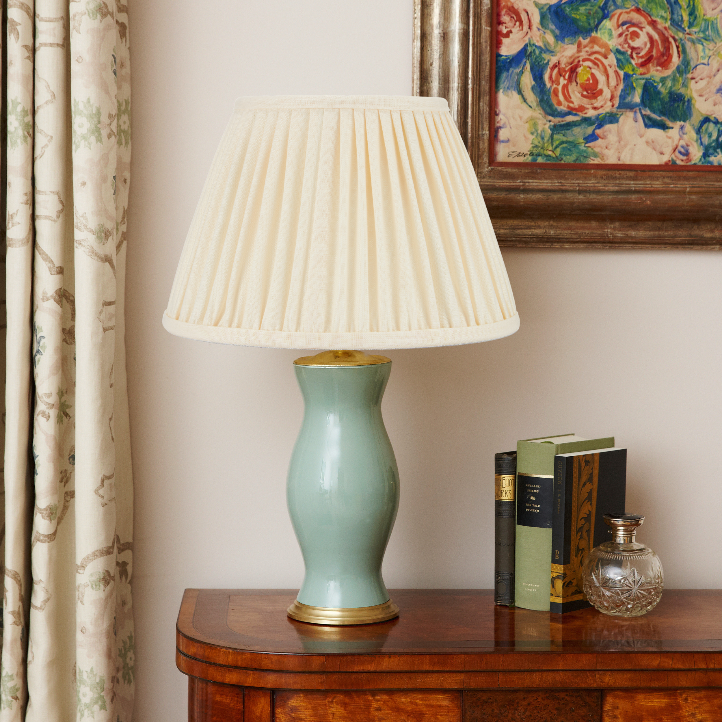 PLEATED LINEN LAMPSHADE IN CREAM