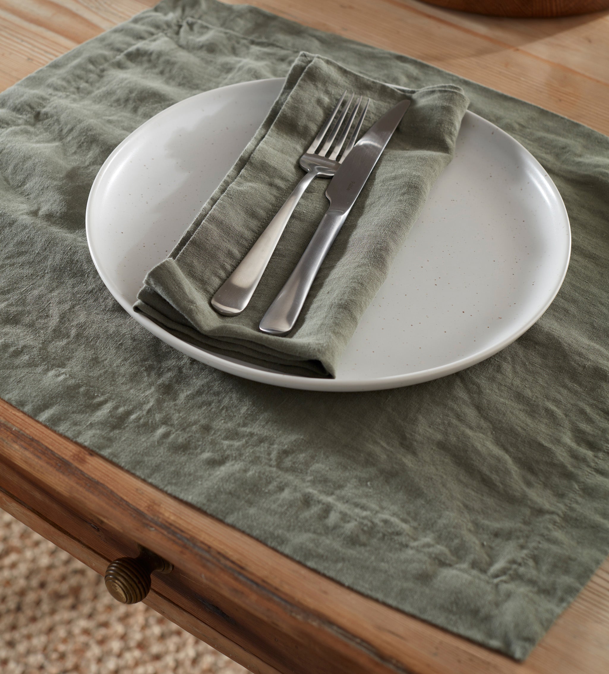 100% Linen Placemats - Set of 2 | Olive Green