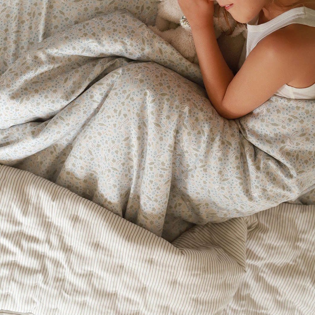 Quilted Bedspread - Natural Stripe