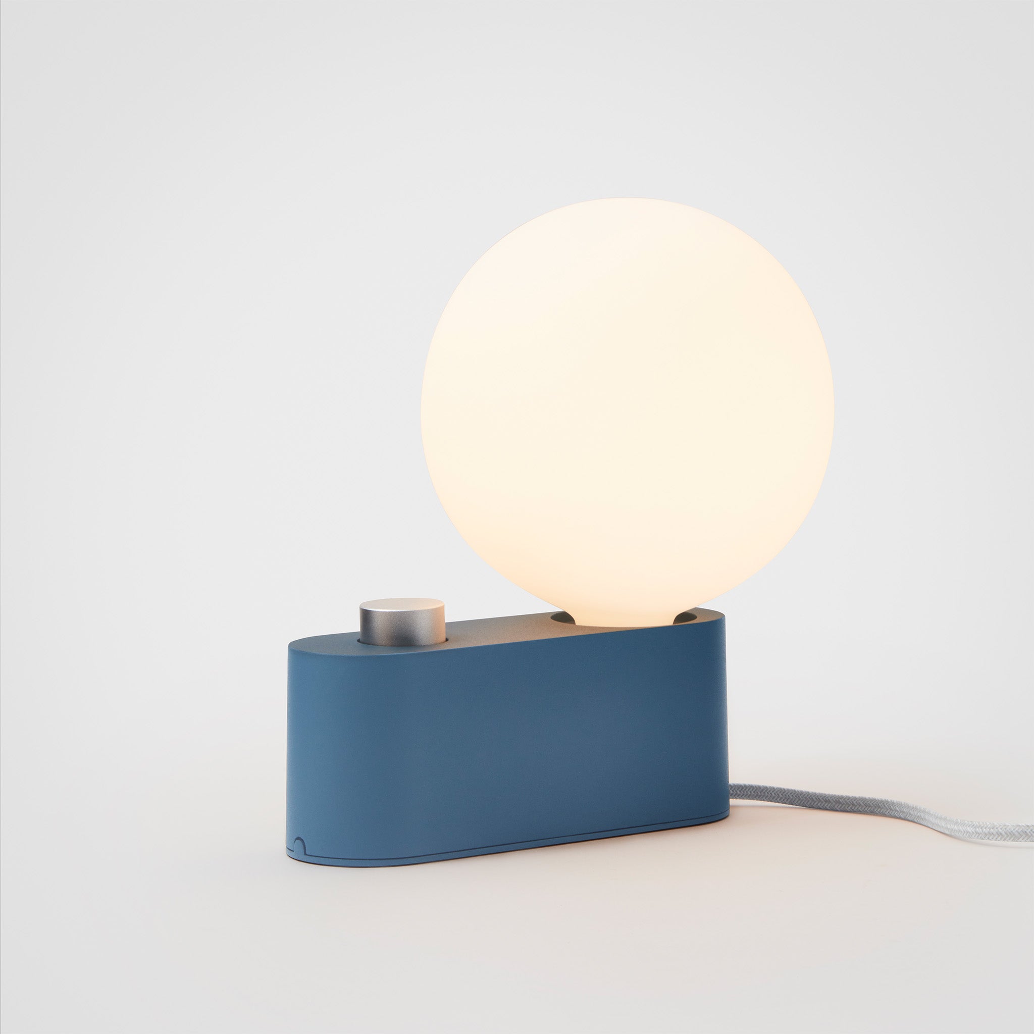 Alumina Lamp