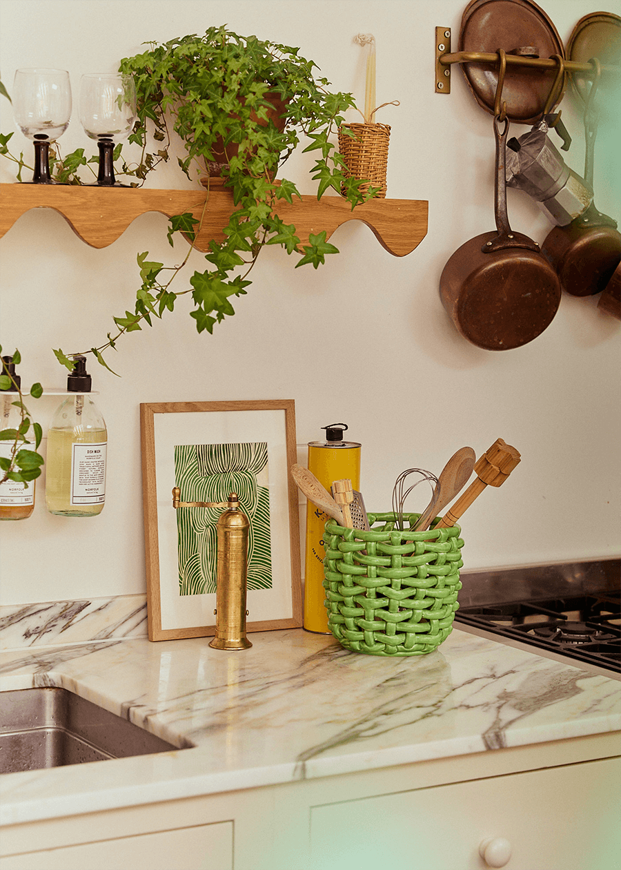 Apple Green Basketweave Planter