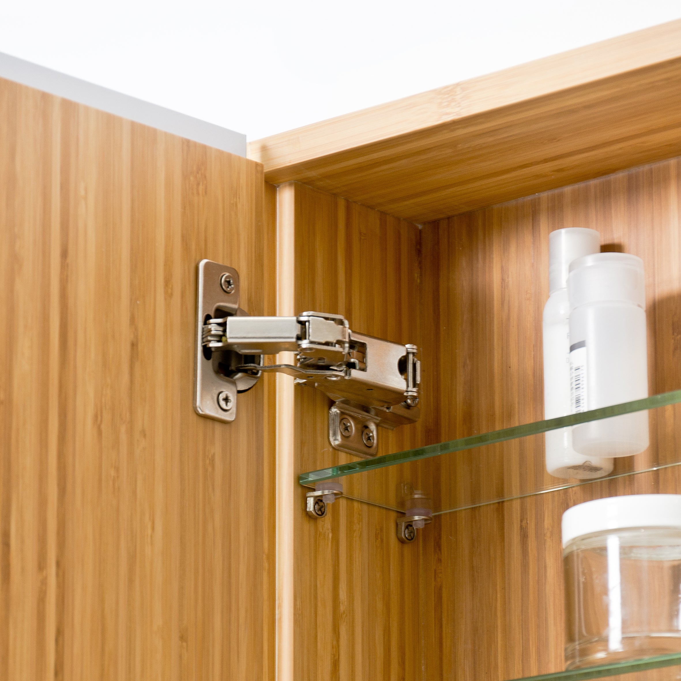 Arena Single Cabinet 700