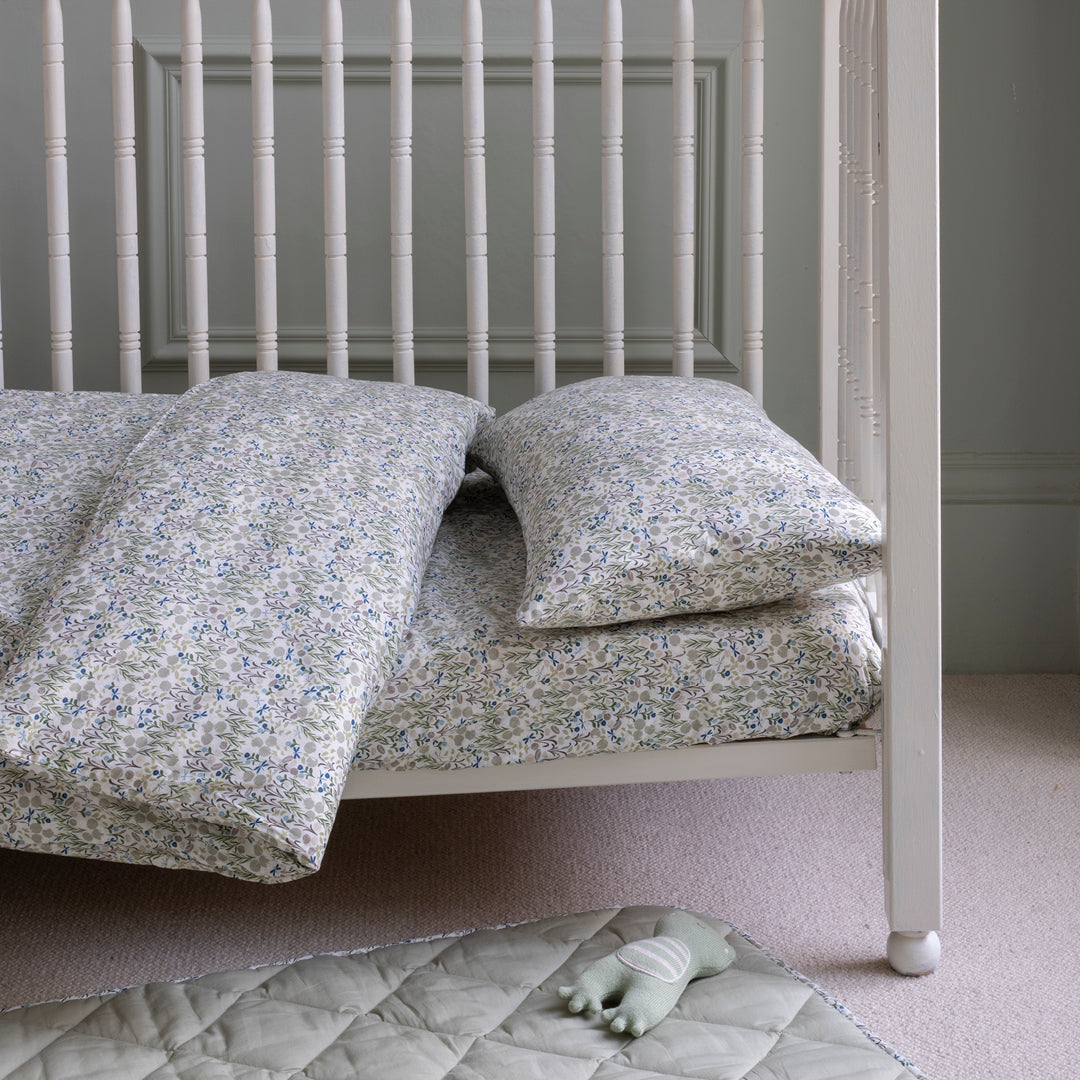 Organic Cotton Cotbed Bedding Set - Riverban