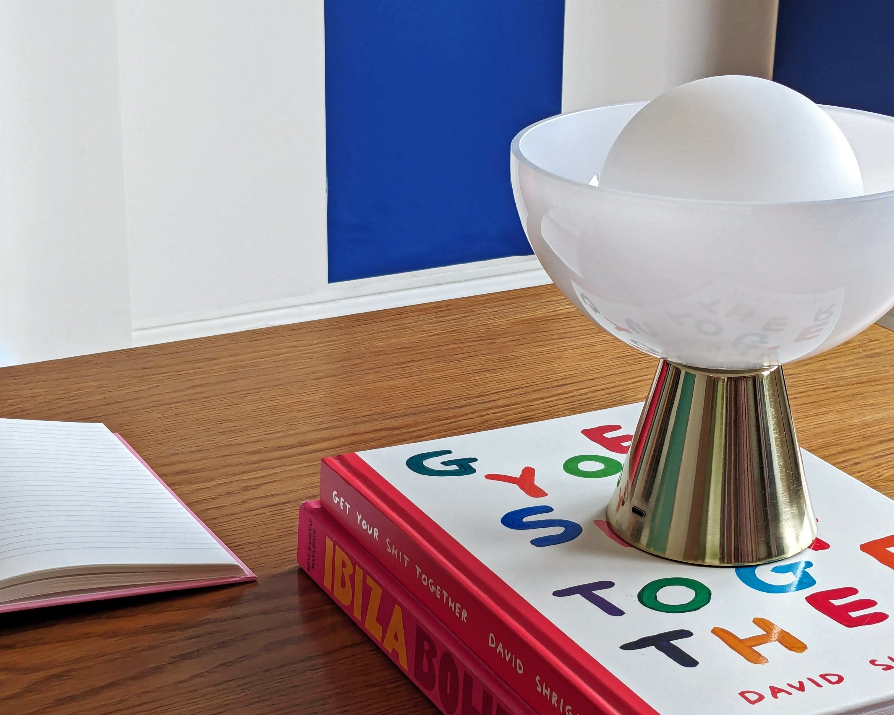 Brass dome cordless table lamp