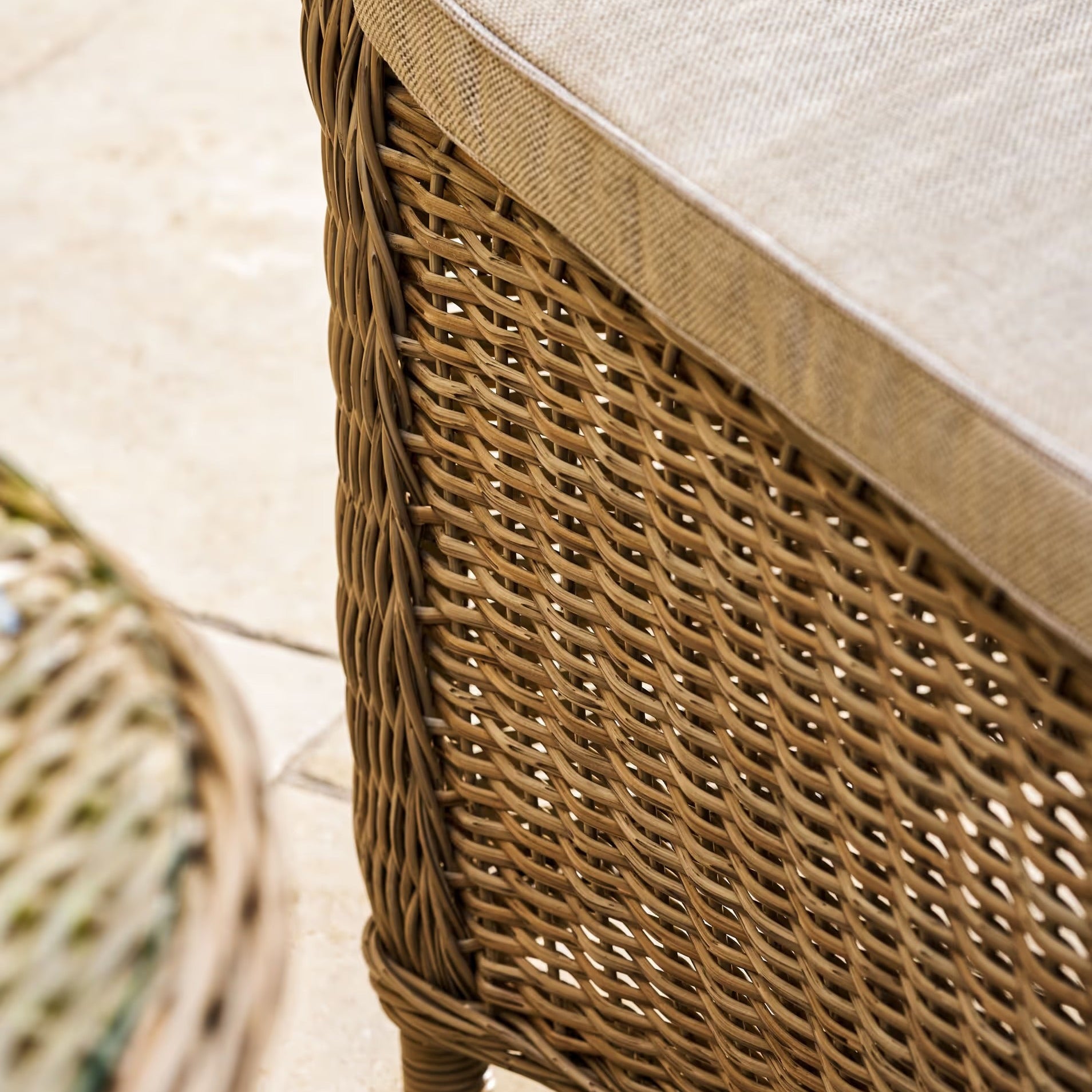 Brayford Chairs & Table Set | Natural