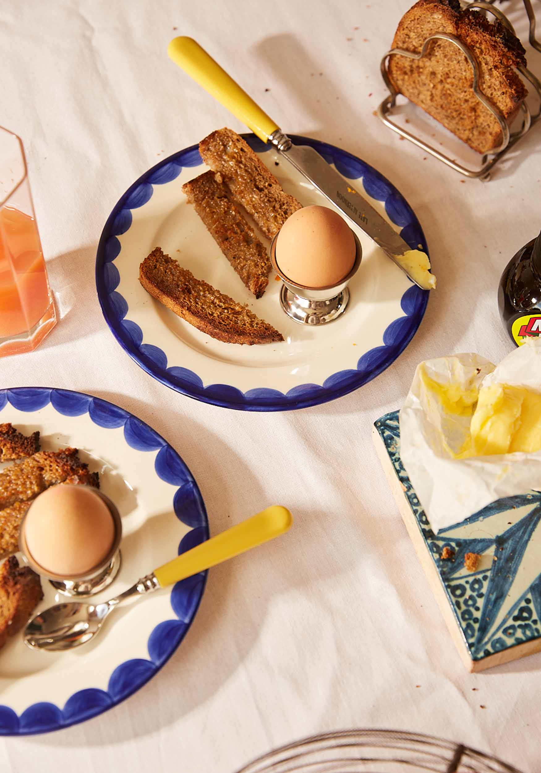 Butter Yellow Knife and Fork Set