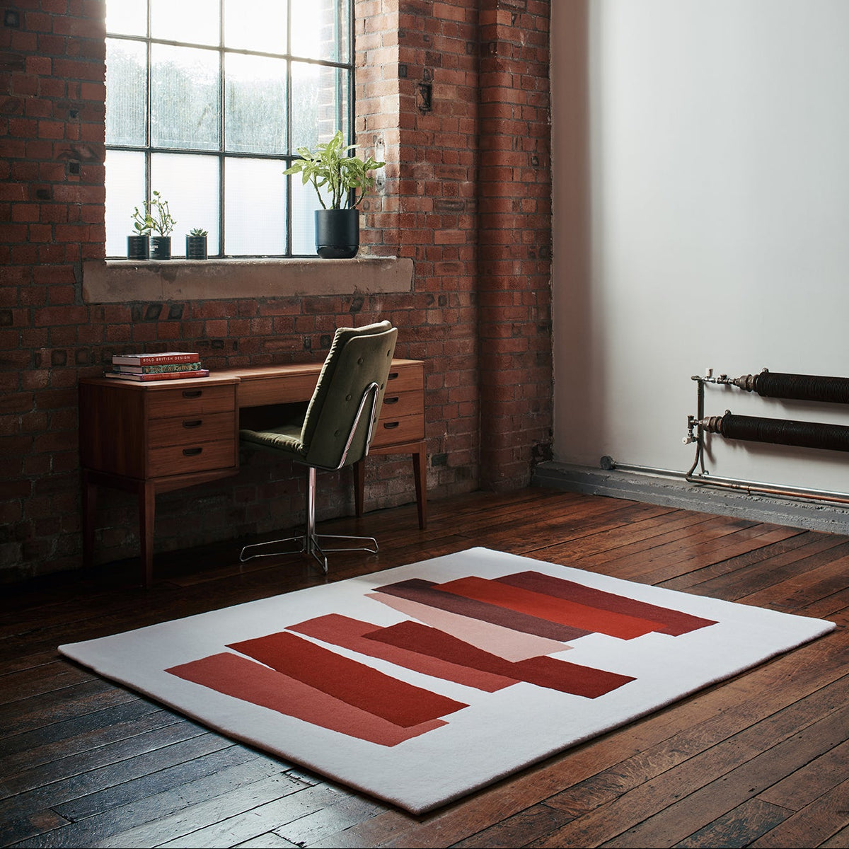 The Many Faces of Red Handtufted Wool Rug | 90 x 180cm