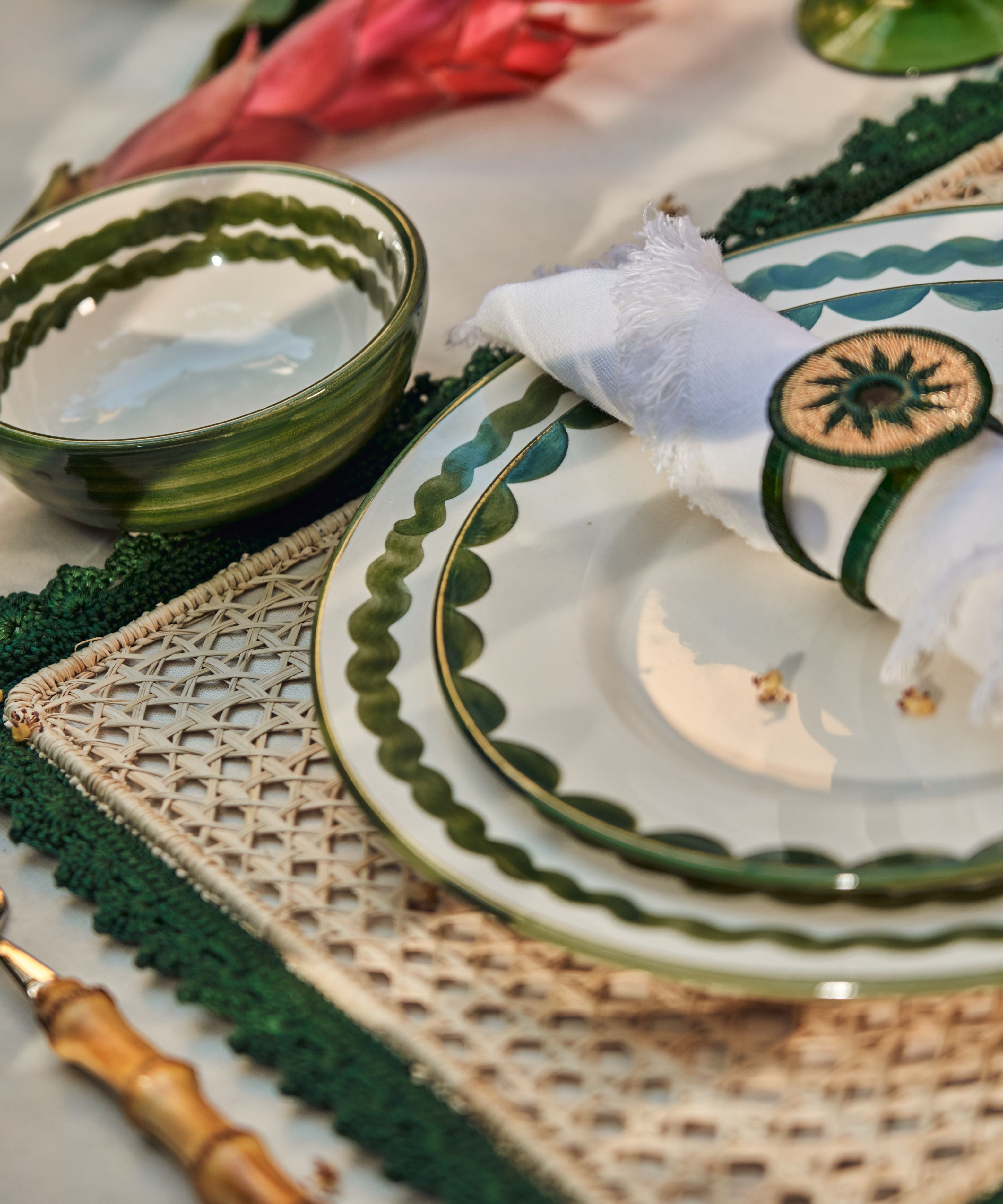Cascos Side Plate, Fern Green