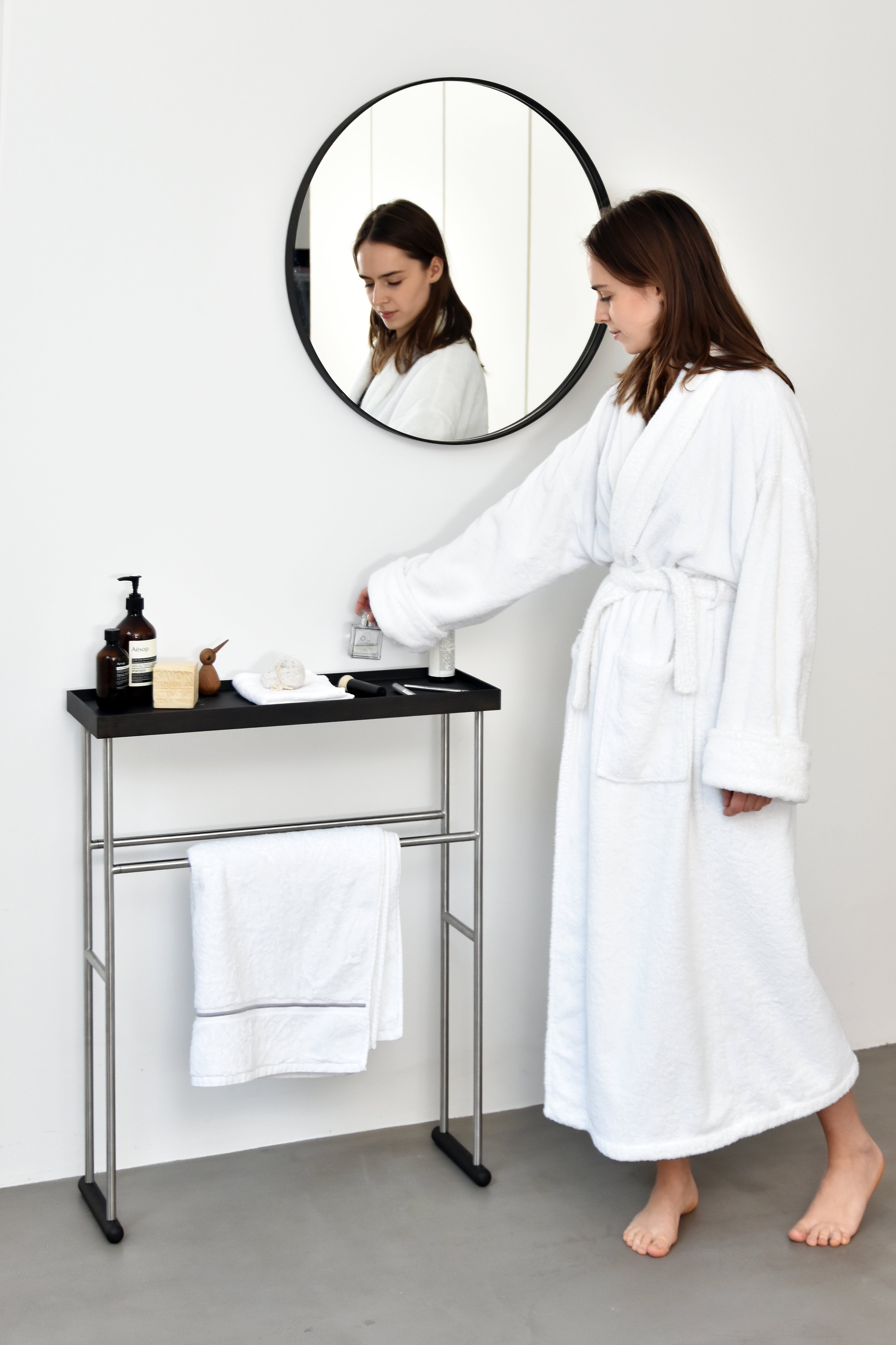Caddy Towel Rail Yoku