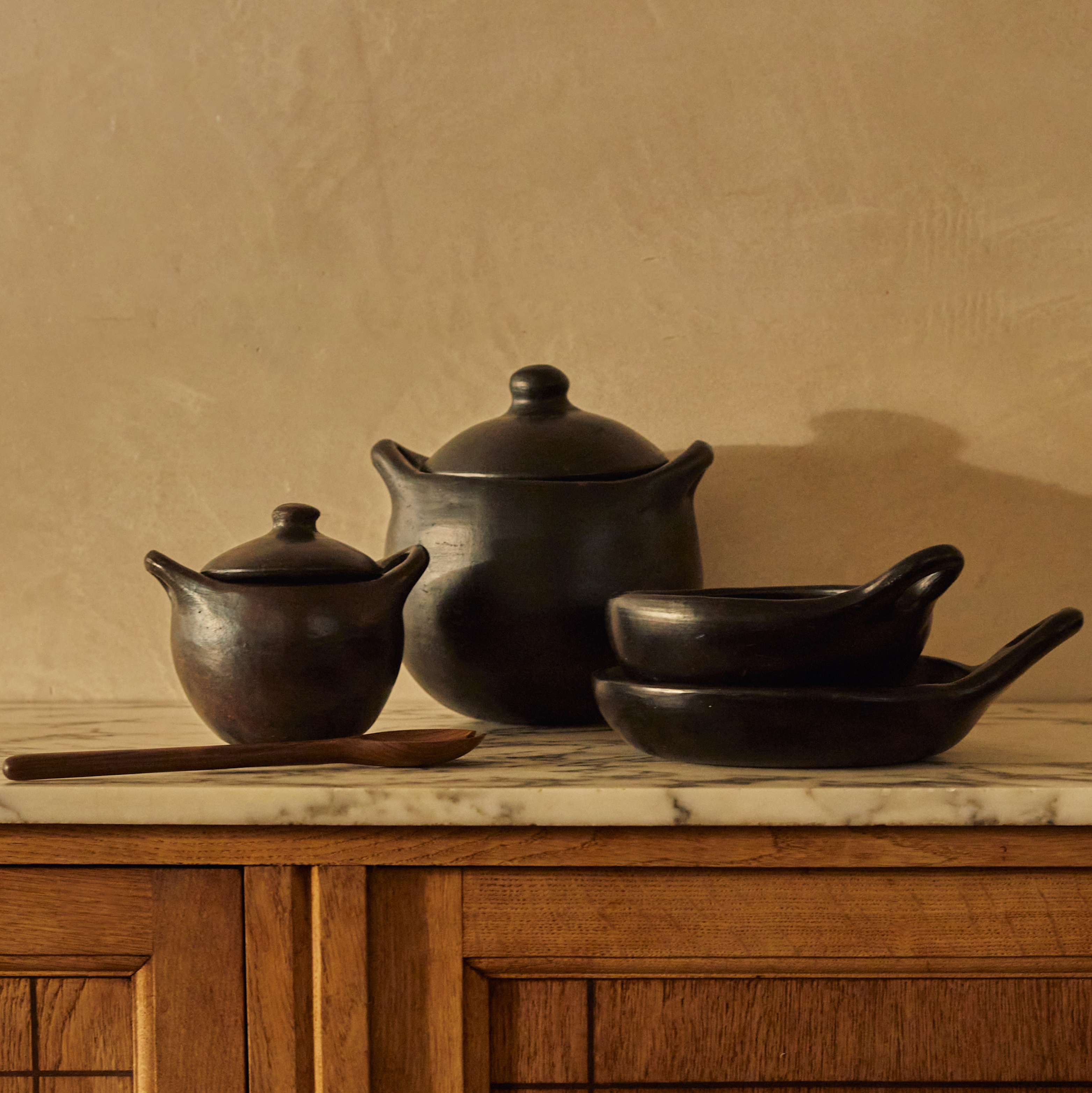 Chamba Black Clay Cocotte