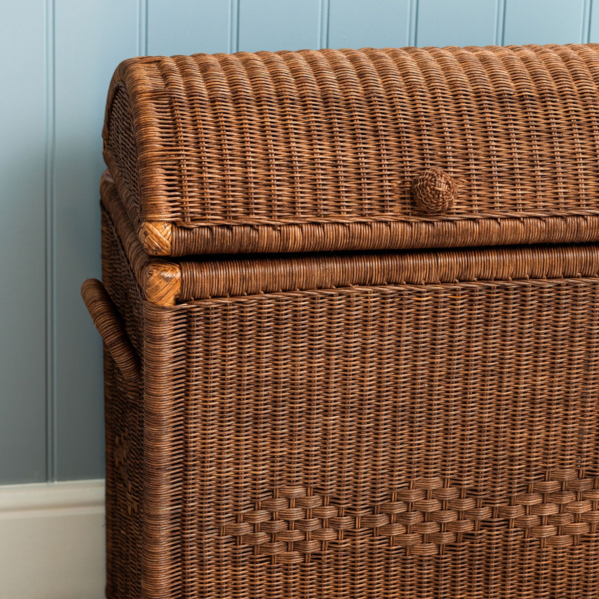 Chest Rattan Laundry Basket (Teak)