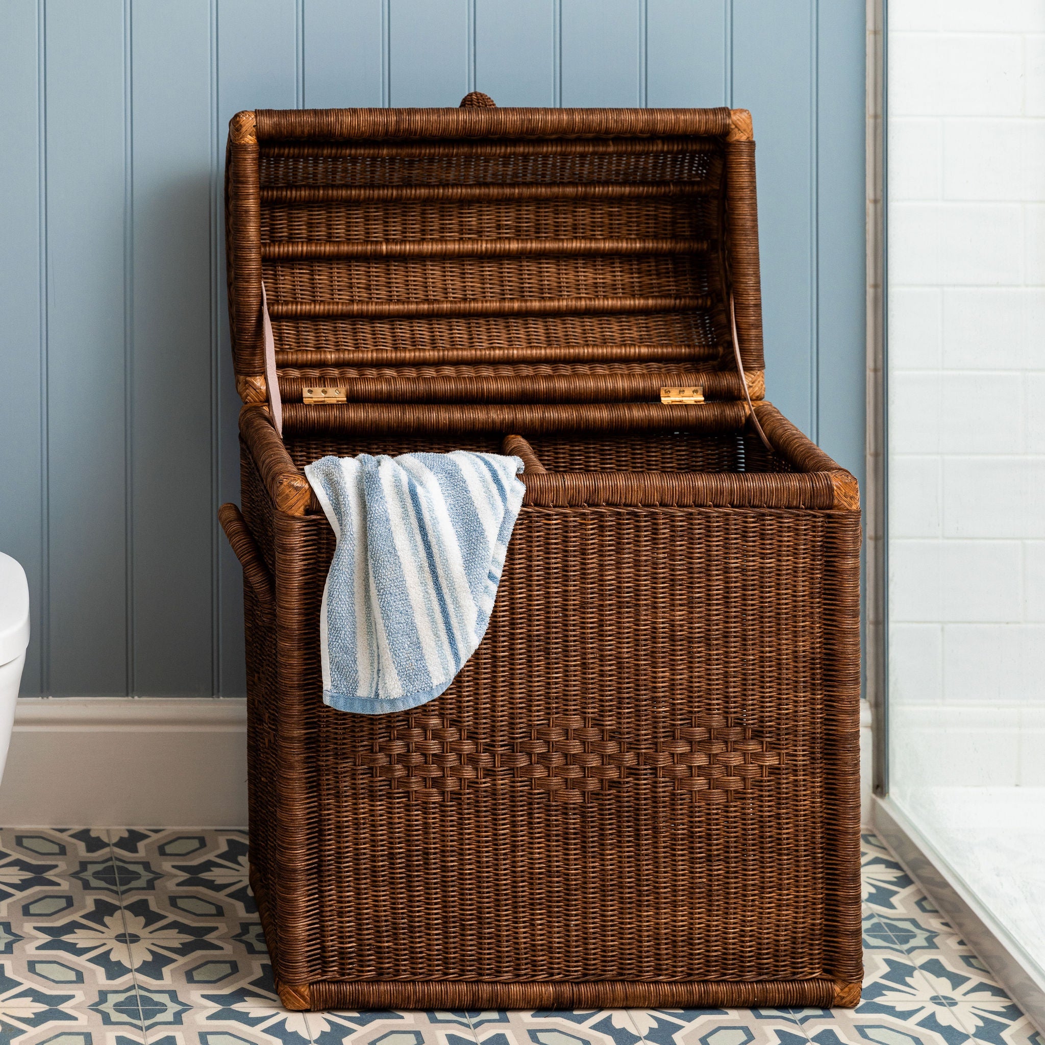 Chest Rattan Laundry Basket (Teak)
