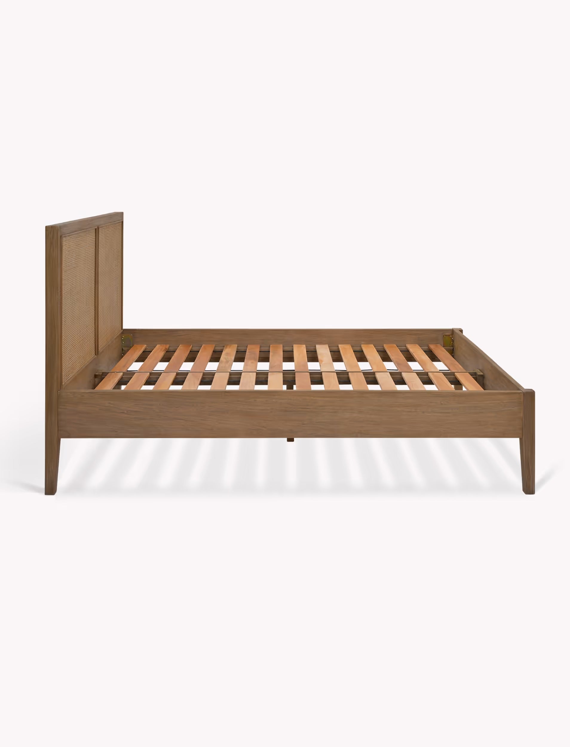 Chesterton King Bed Natural