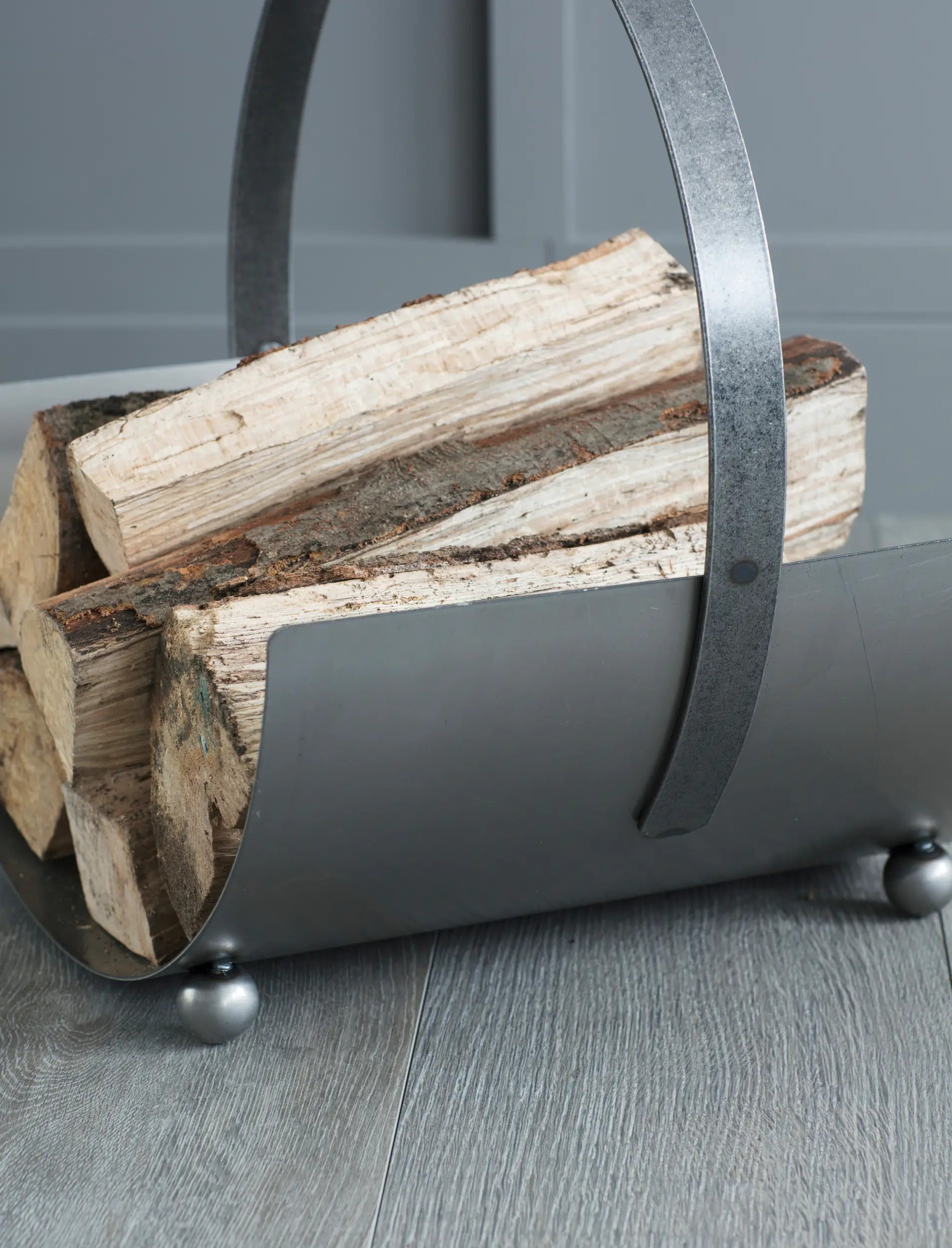 Classic Lodge Round Log Carrier Small