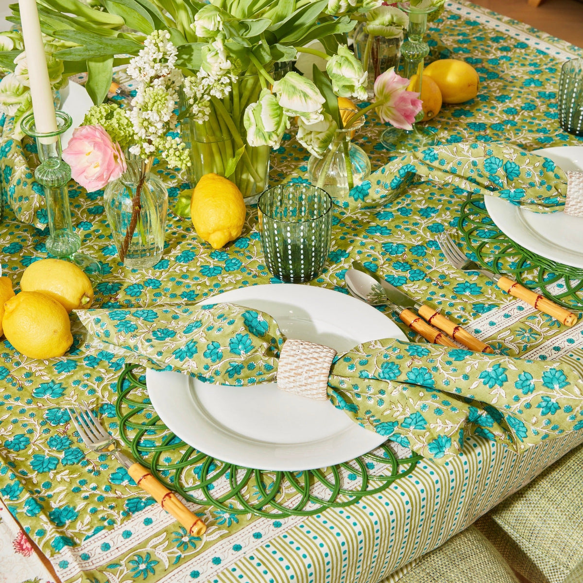 Meadow Green Napkins (Set of 4)