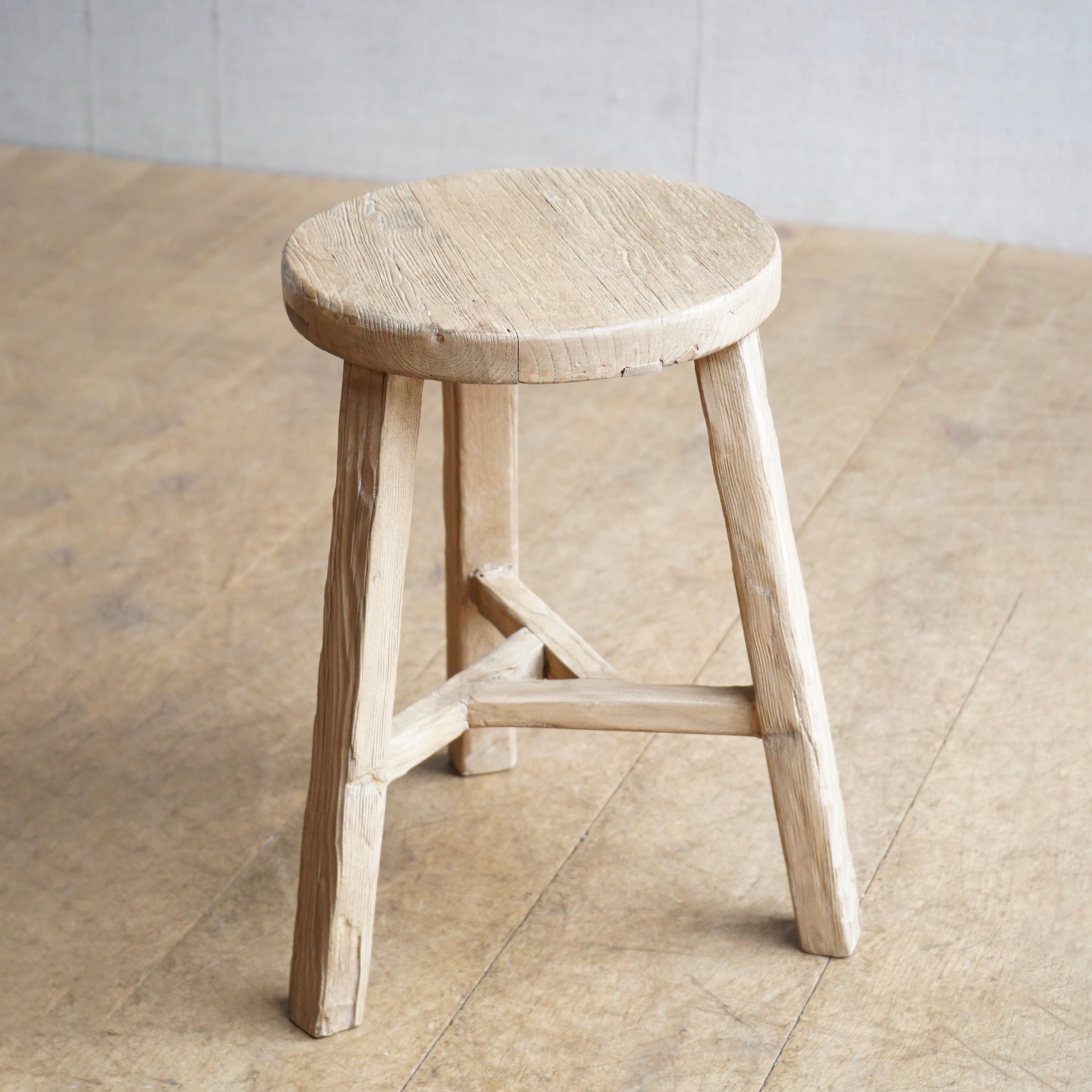 Round Elm Stool