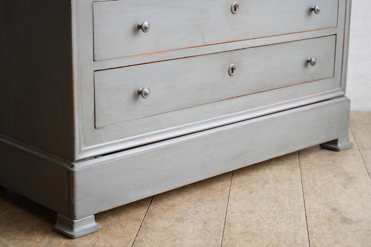 French Oak Chest of Drawers