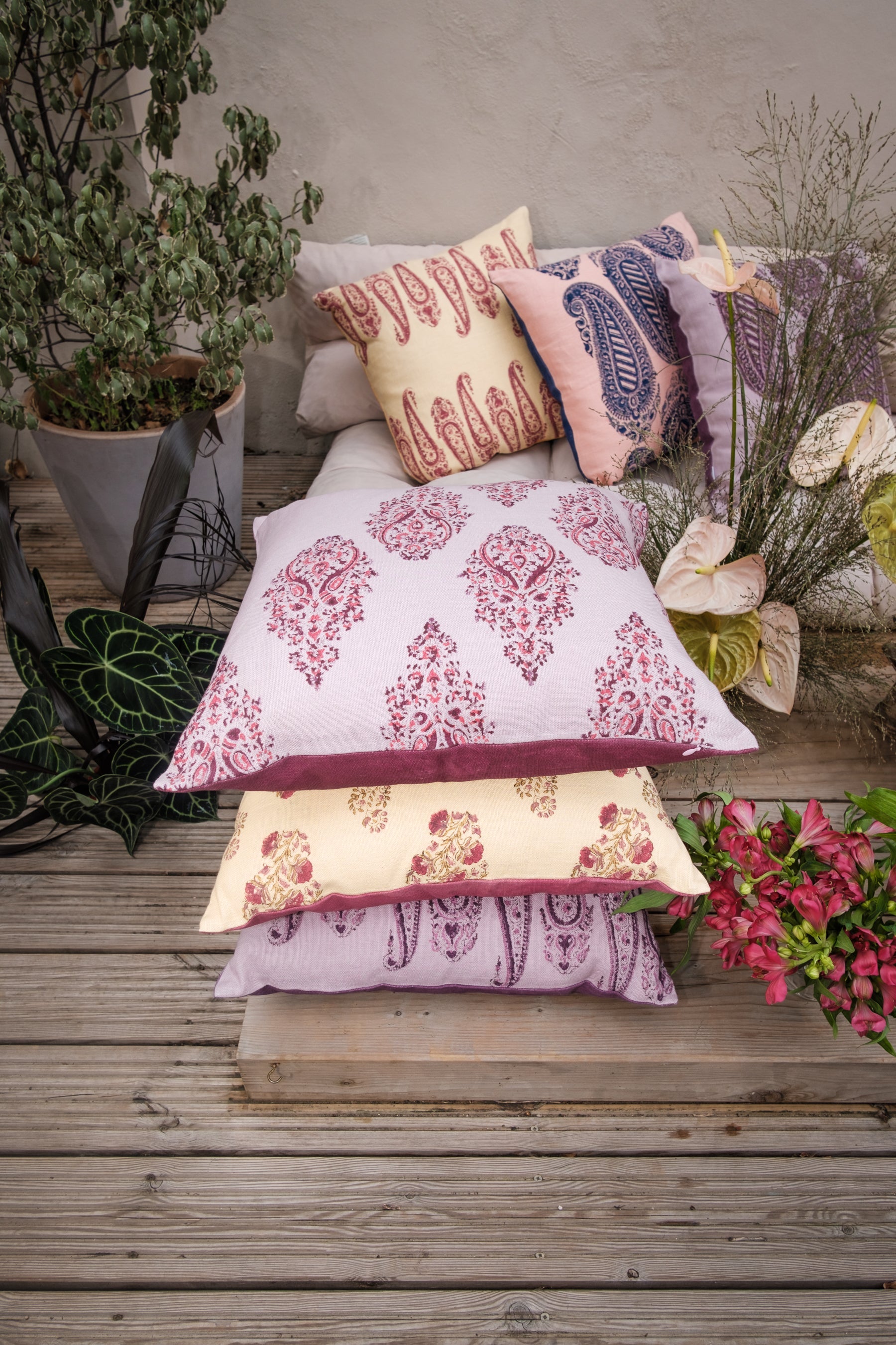 Queenie Linen Cushion