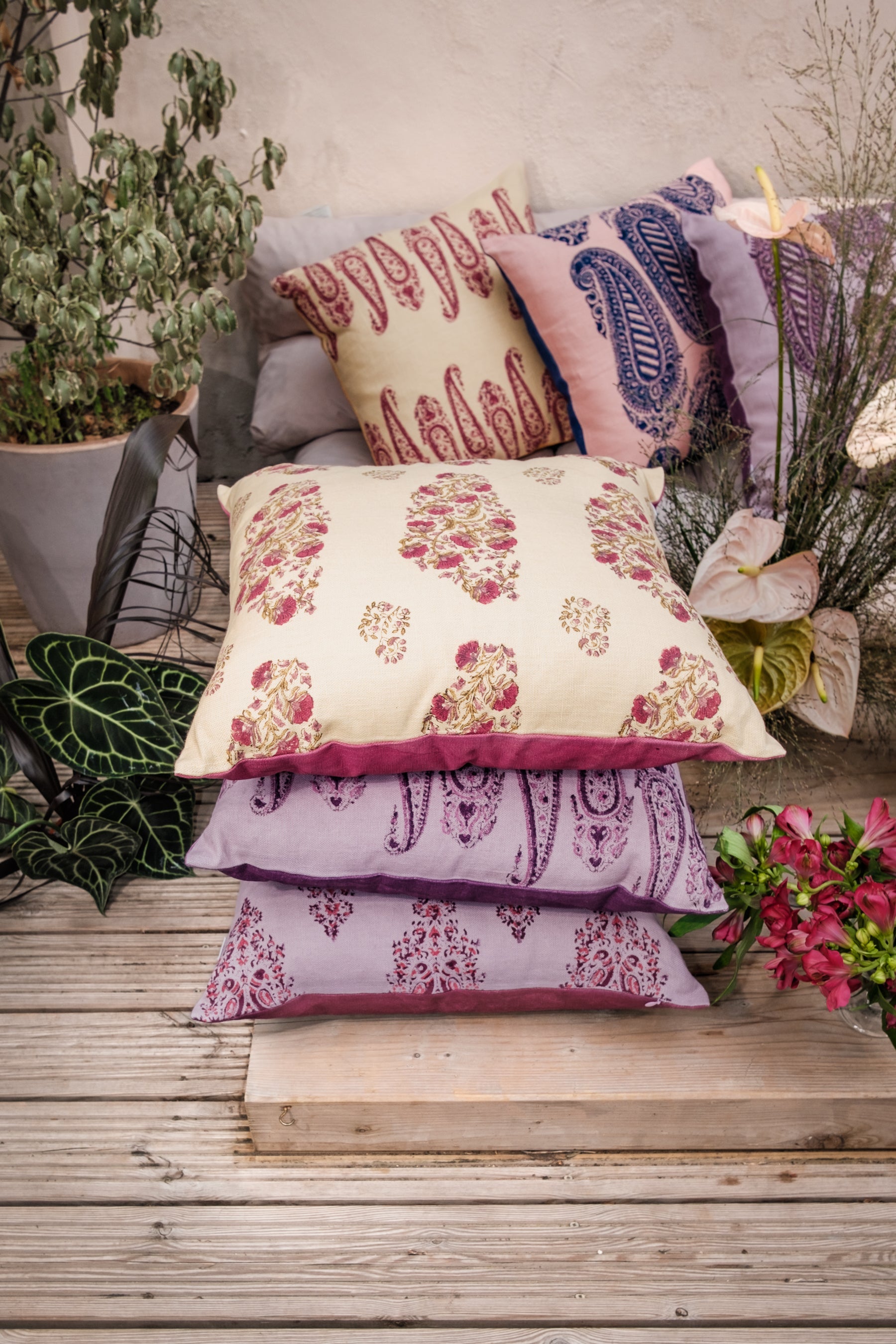 Eshana Linen Cushion