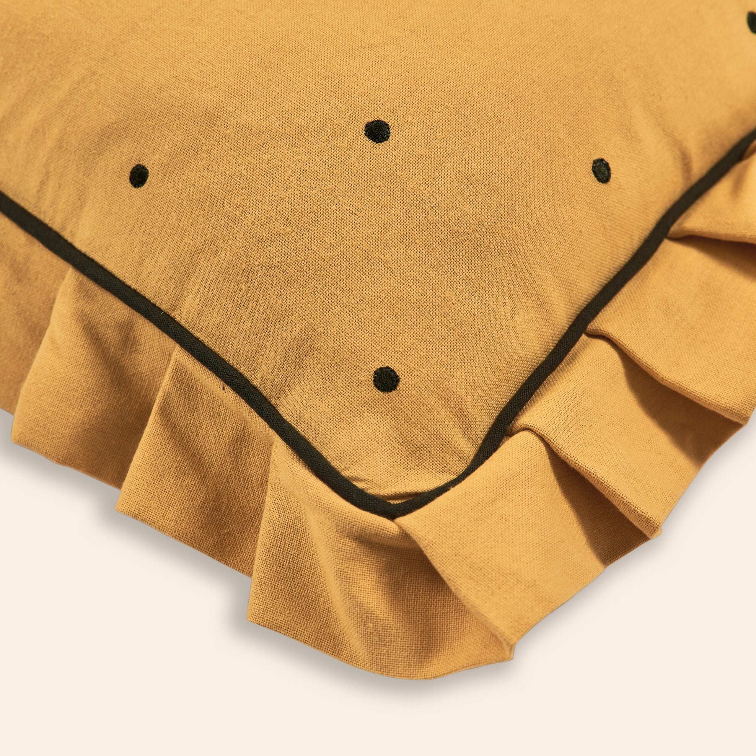 Dolce Dots Cushion, Panna Cotta