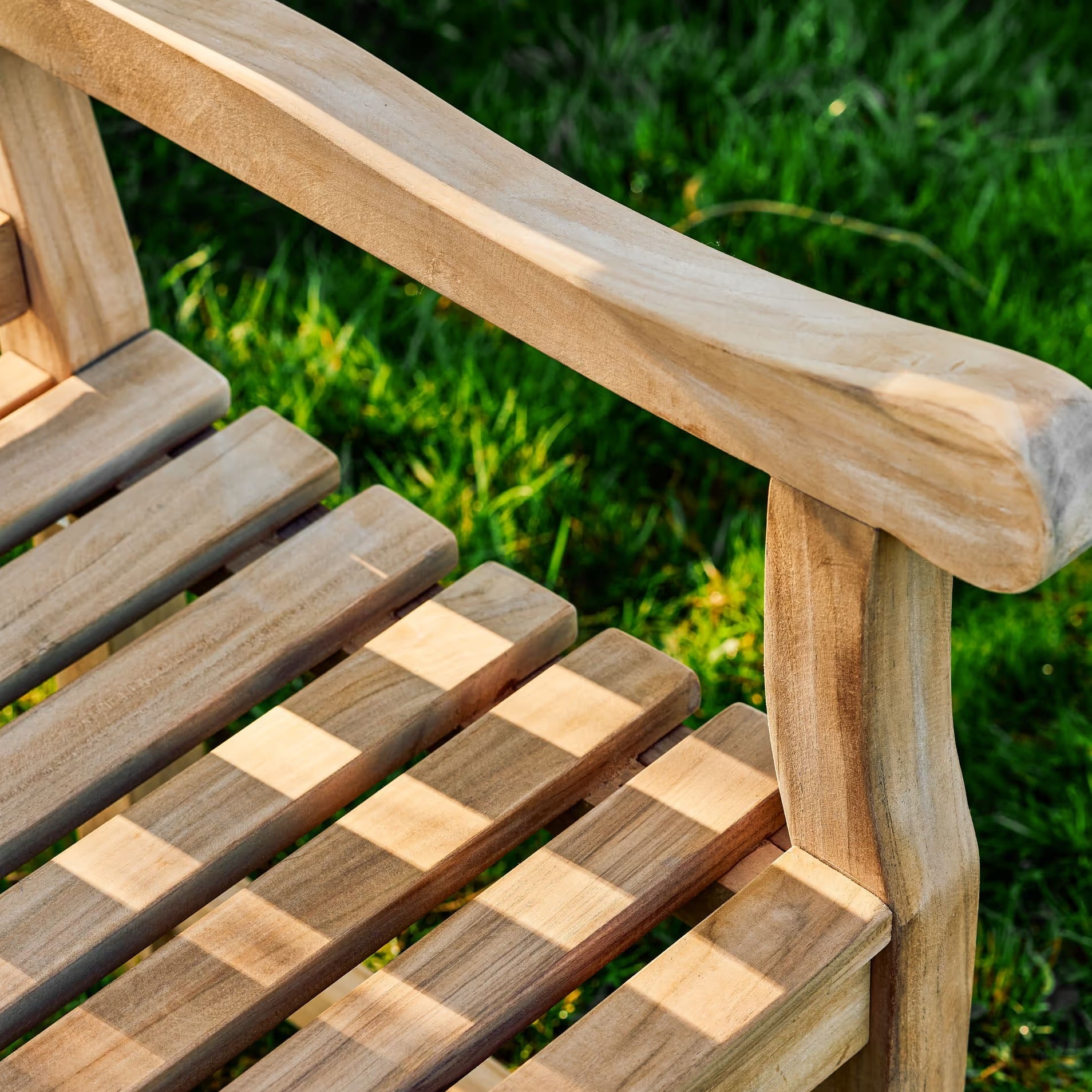 Ergo 4-Seater Bench