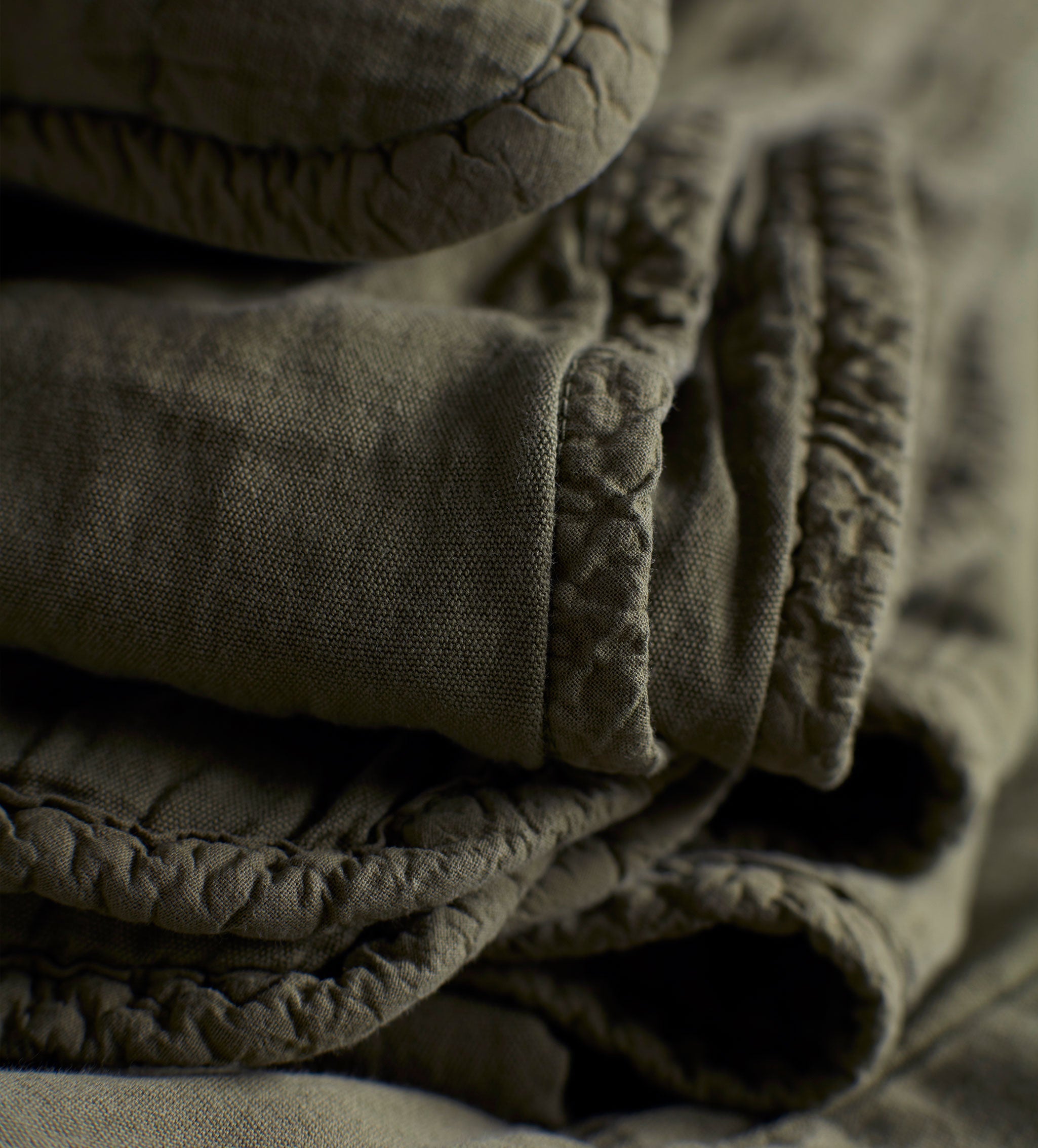 Finn 100% Cotton Quilted Throw | Olive Green