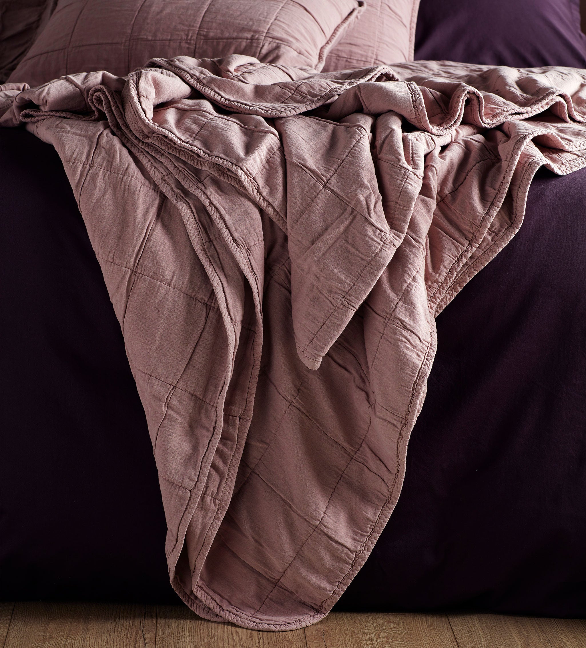 Finn 100% Cotton Quilted Throw | Vintage Rose
