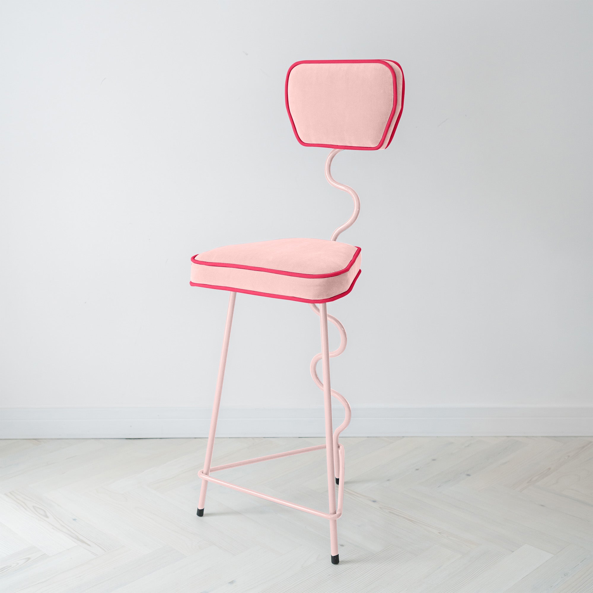 Flo Bar Stool