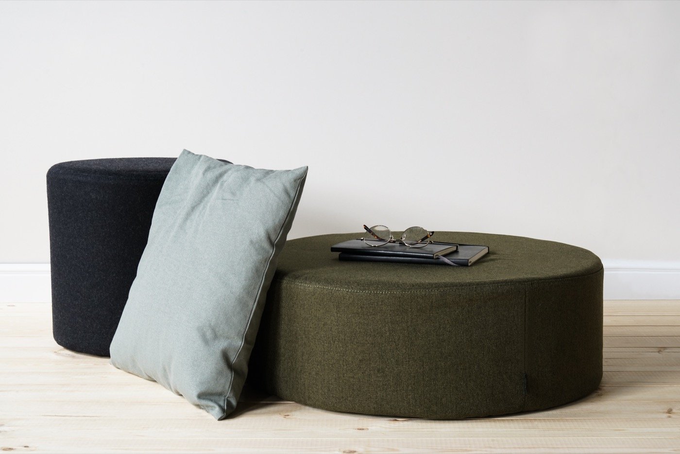 Folk Wide Pouf | Green