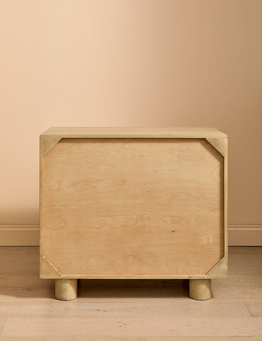 Flores Slim Chest of Drawers