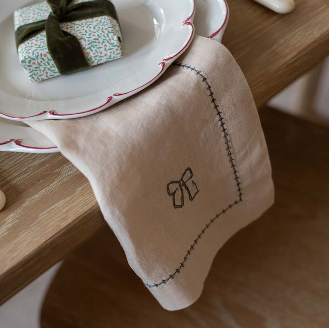 Embroidered Linen Napkins, Set of 4 - Natural