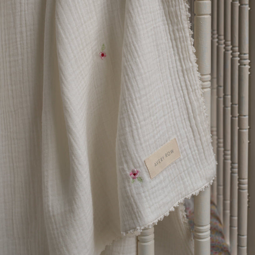 Embroidered Muslin Blanket - Anemone