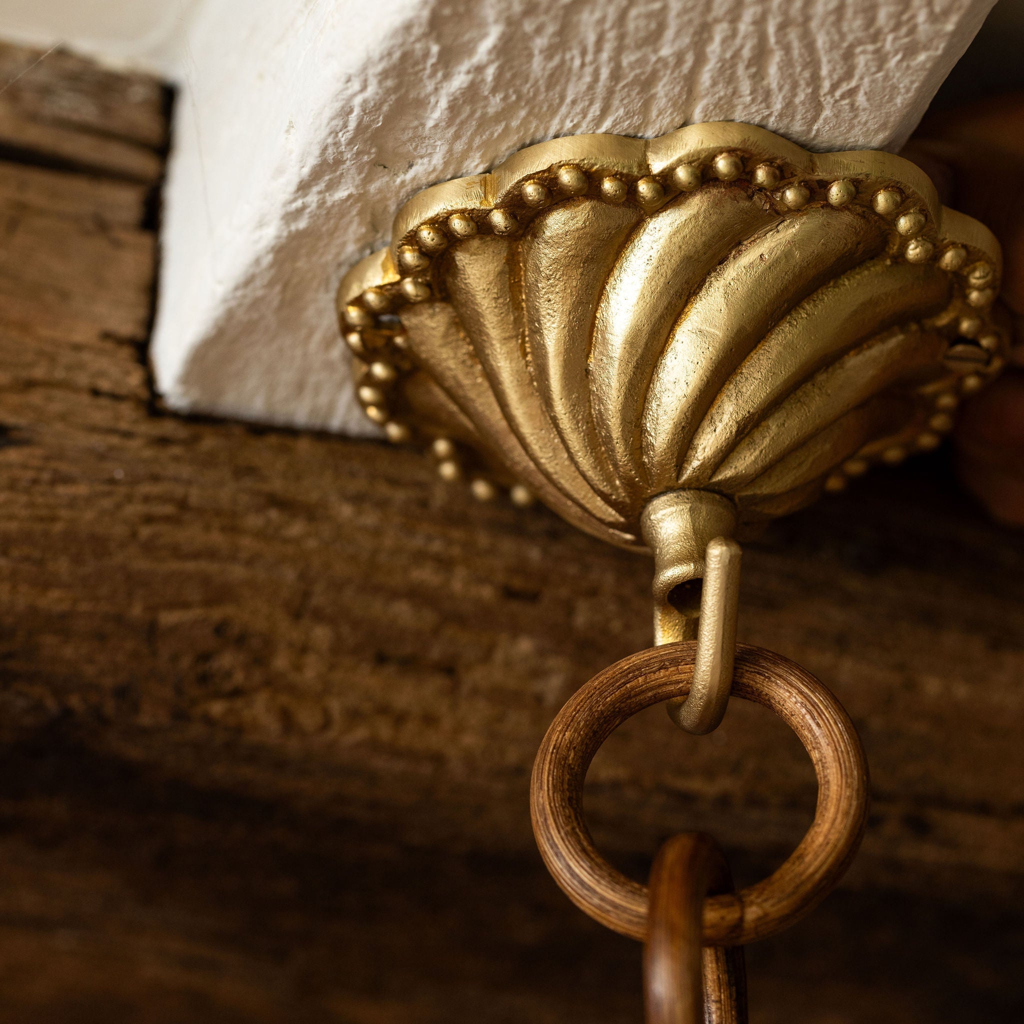 Shell Brass Ceiling Rose (Natural)