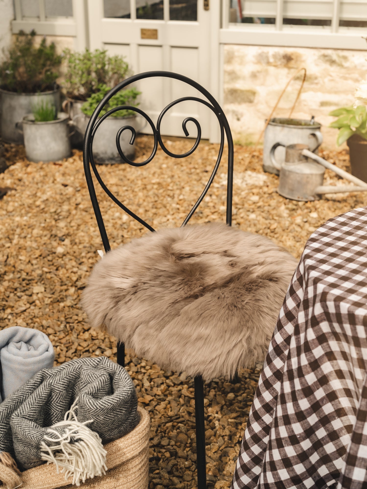 Circular Sheepskin Seat Pad - Taupe